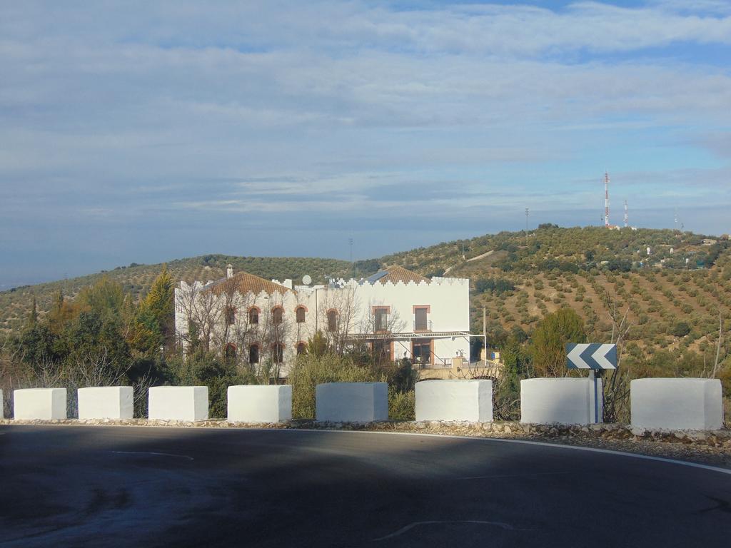 Hotel Sierra De Araceli Лусена Екстериор снимка