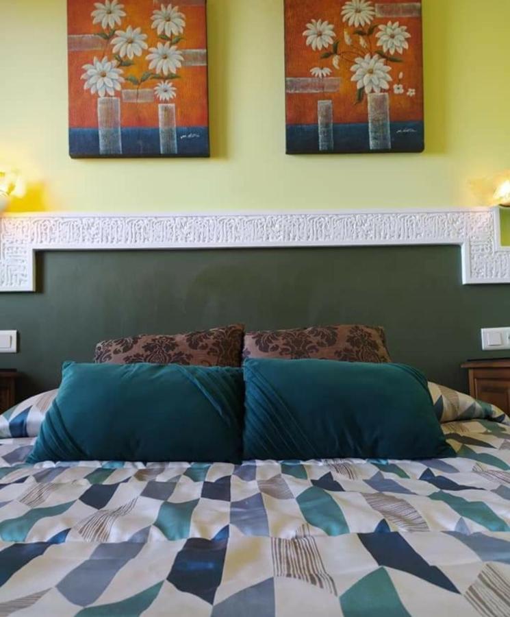 Hotel Sierra De Araceli Лусена Екстериор снимка