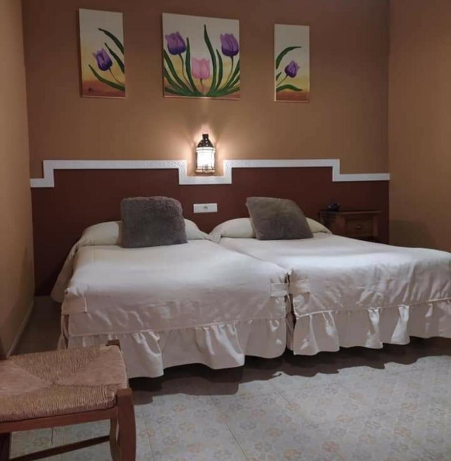 Hotel Sierra De Araceli Лусена Екстериор снимка